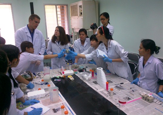 Alternatives to animal testing training programme in Vietnam, funded by Cruelty Free International