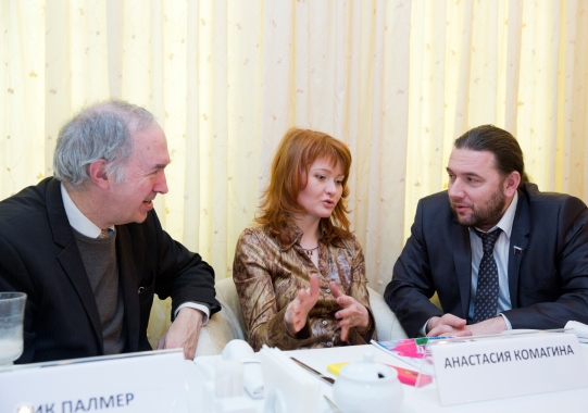 Discussing steps to ending animal testing for cosmetics in Russia.